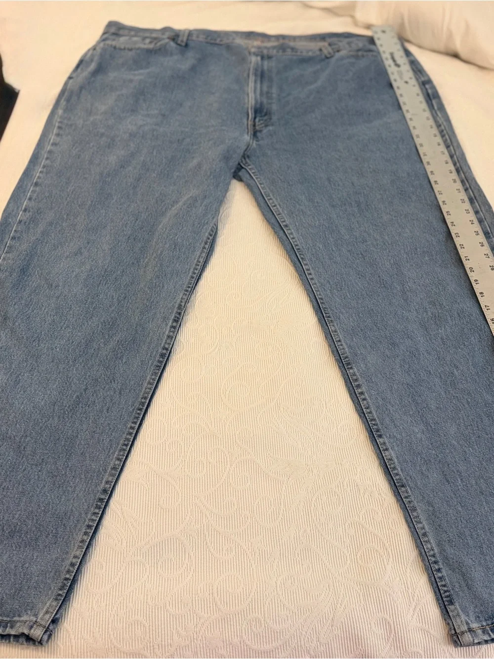 Levi’s 550 Relaxed Fit Blue Denim Jeans Men’s W L High Rise Vintage Style